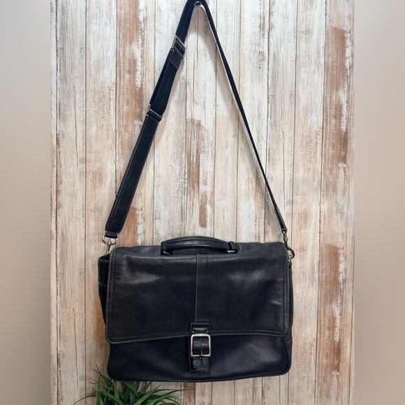 Authentic Vintage COACH unisex briefcase/messenger bag